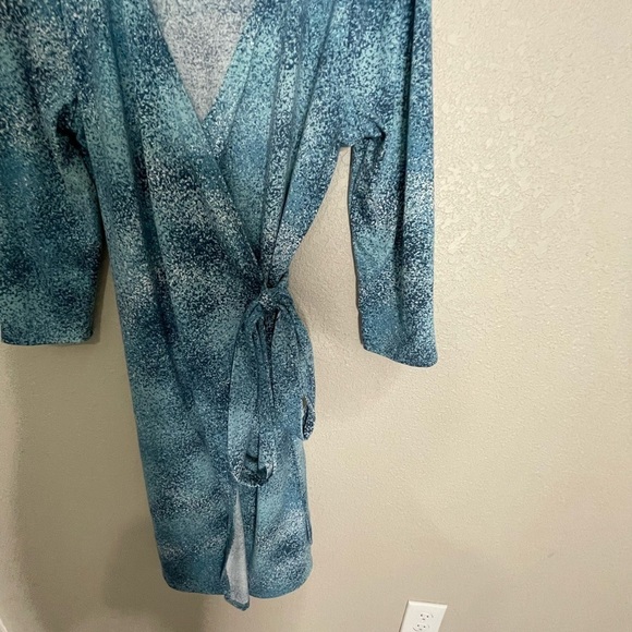 Lularoe Blue Speckle True Wrap Dress V Neck Small - Picture 3 of 6